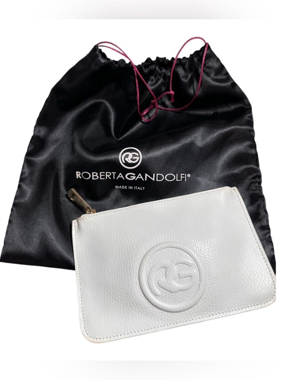ROBERTA GANDOLFI SMALL WHITE LEATHER ZIP CLUTCH WITH EMBOSSED LOGO.NWOT.